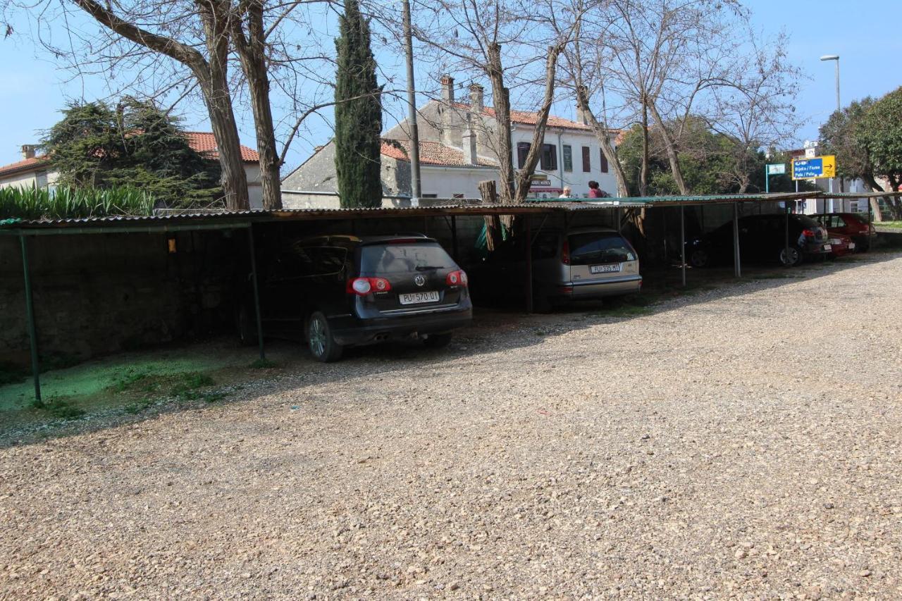 Apartment Ilinovic Rovinj Exterior photo